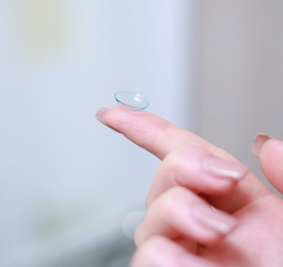La myopie peut être corrigée par des lentilles de contact ?